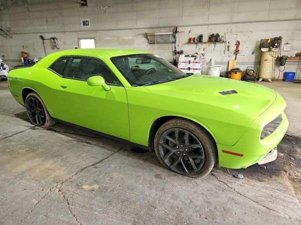 2023 DODGE CHALLENGER SXT