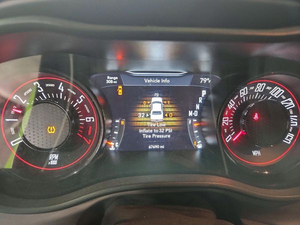 2023 DODGE CHALLENGER SXT