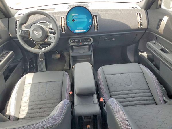 2027 MINI COUNTRYMAN