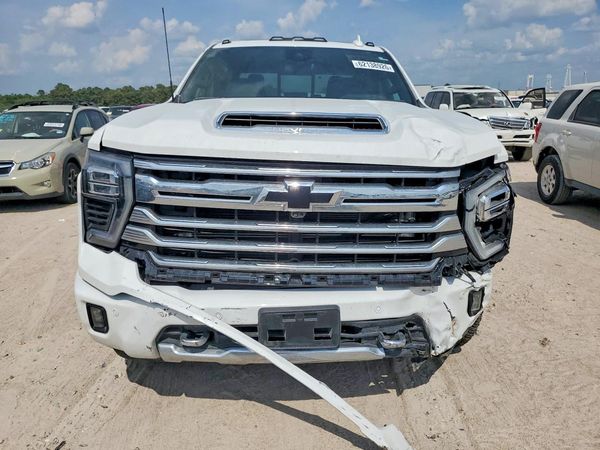 2026 CHEVROLET SILVERADO High Country
