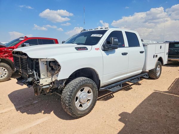 2024 RAM 3500 TRADESMAN CREW CAB 4X4
