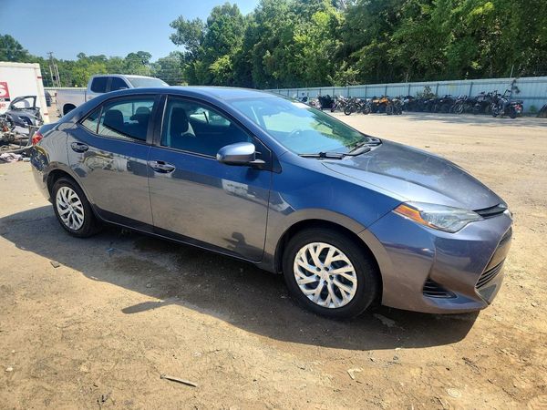 2019 TOYOTA COROLLA L/LE/SE/XLE/XSE — Passenger 3/4