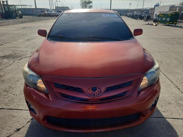 2013 TOYOTA COROLLA