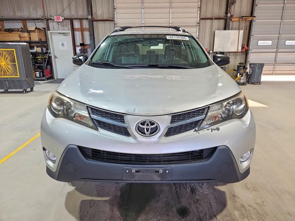 2015 TOYOTA RAV4 LE (X Grade)