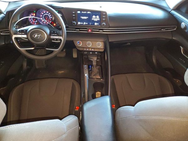 2021 HYUNDAI ELANTRA