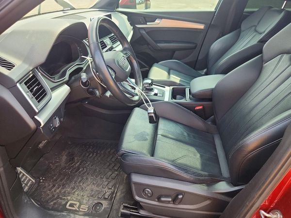 2018 AUDI Q5