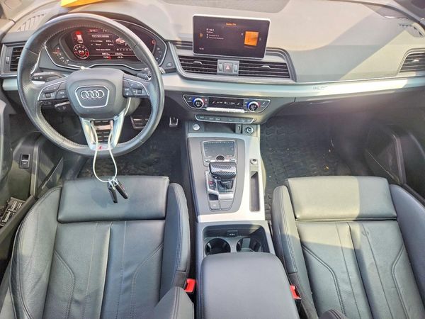 2018 AUDI Q5