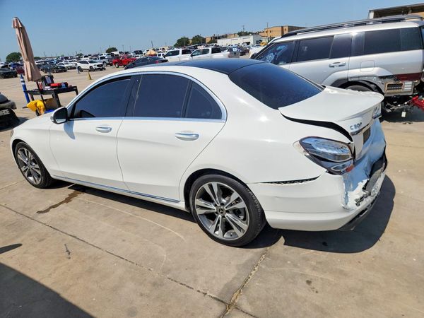2018 MERCEDES-BENZ C C300