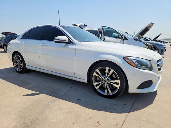 2018 MERCEDES-BENZ C C300