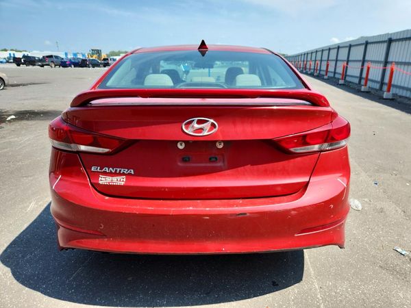 2018 HYUNDAI ELANTRA