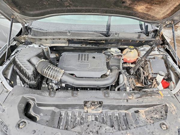 2023 CHEVROLET BLAZER 2LT — Engine bay