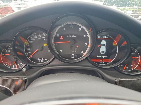 2012 PORSCHE PANAMERA