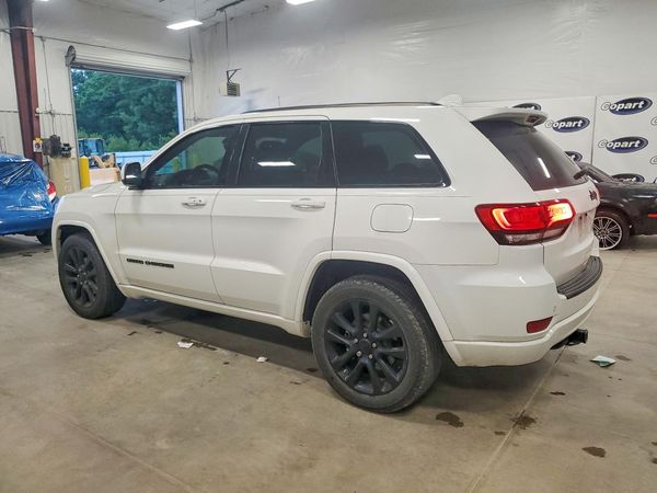 2019 JEEP GRAND CHEROKEE LAREDO 4X2
