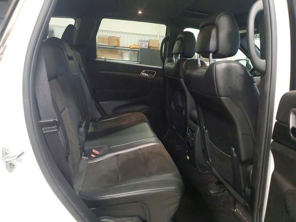 2019 JEEP GRAND CHEROKEE LAREDO 4X2