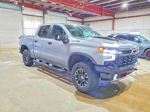 2024 CHEVROLET SILVERADO 1500 ZR2