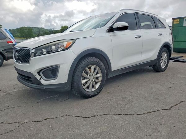 2017 KIA SORENTO L, LX