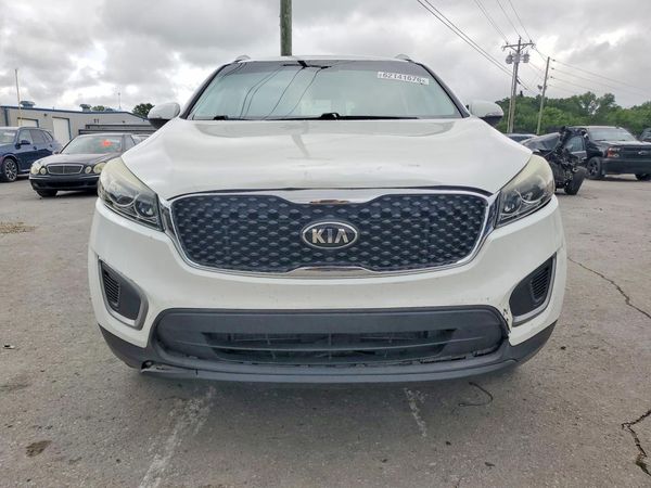 2017 KIA SORENTO L, LX
