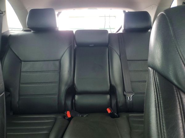 2017 KIA SORENTO L, LX