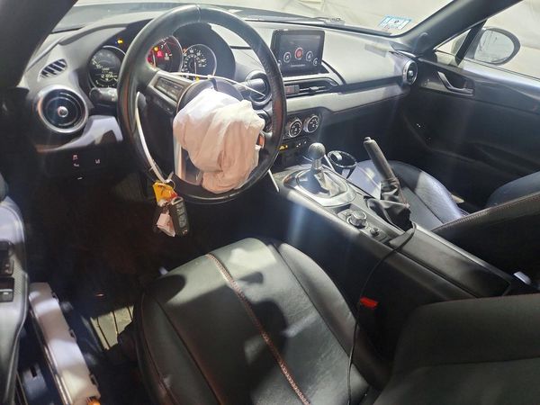 2018 MAZDA MX-5 MIATA Grand Touring (Soft Top)