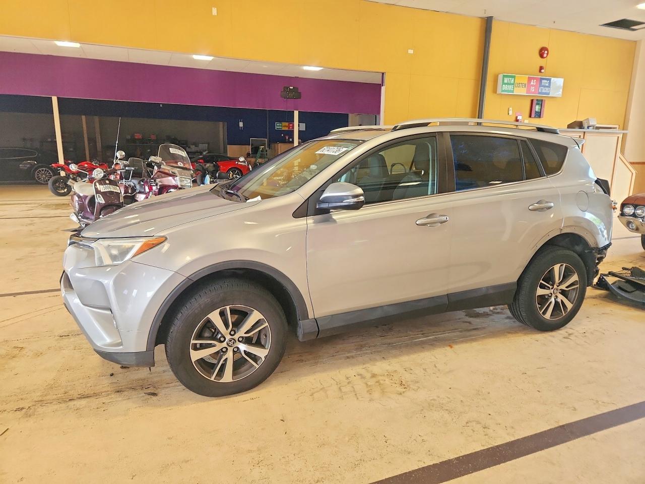 2016 TOYOTA RAV4
