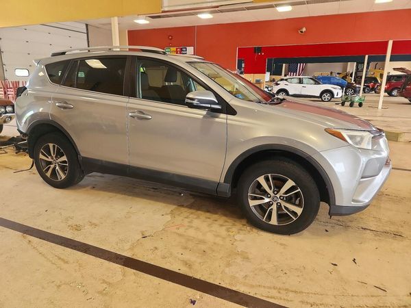 2016 TOYOTA RAV4