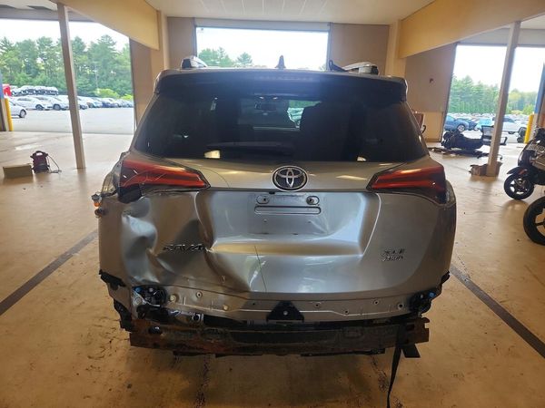 2016 TOYOTA RAV4