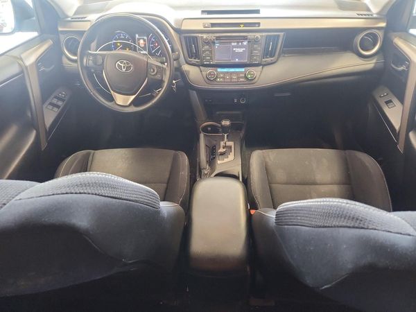 2016 TOYOTA RAV4