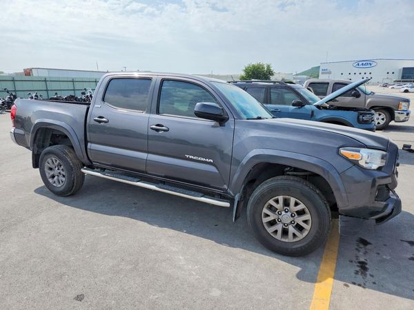 2018 TOYOTA TACOMA