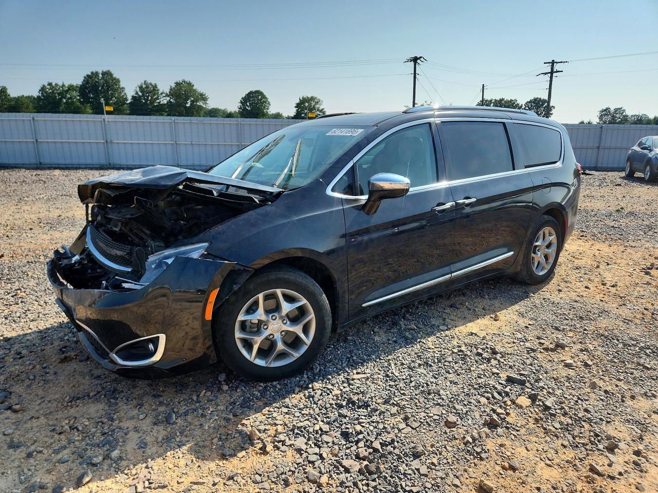 2019 CHRYSLER PACIFICA Limited