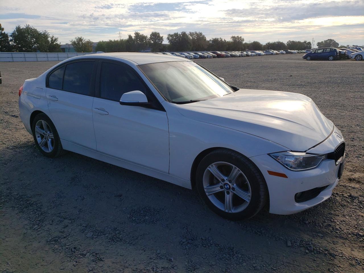 2015 BMW 328