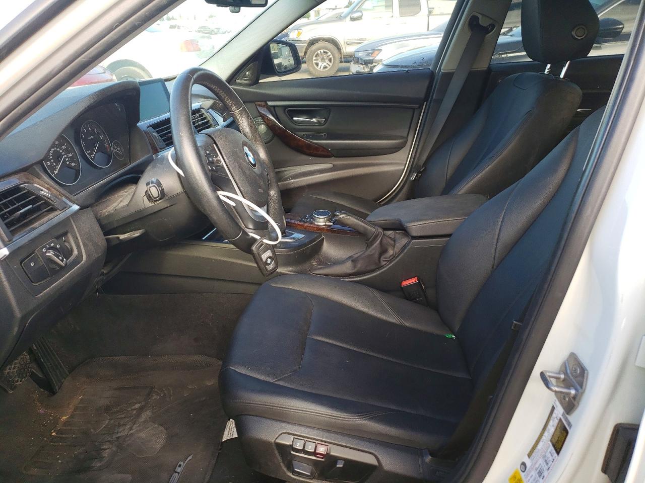 2015 BMW 328