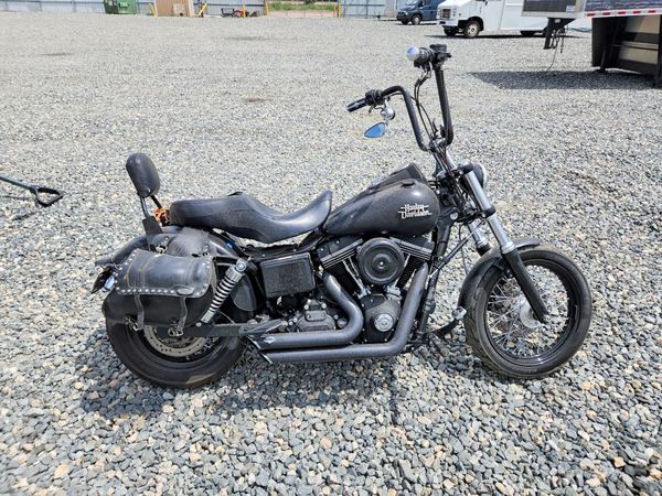 2016 HARLEY-DAVIDSON FXDB