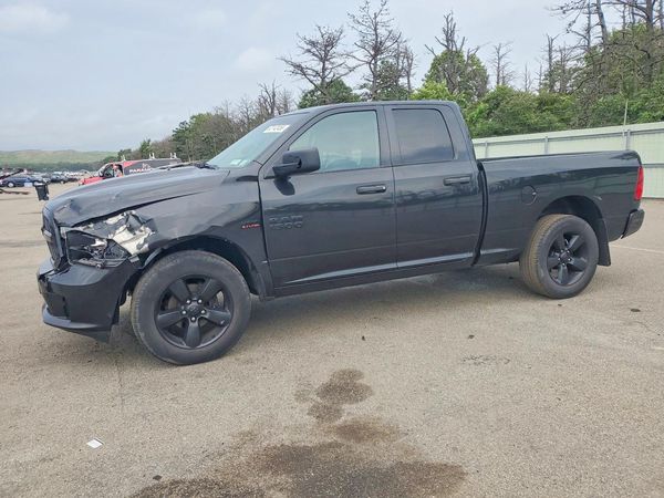 2018 RAM 1500 ST QUAD CAB 4X4