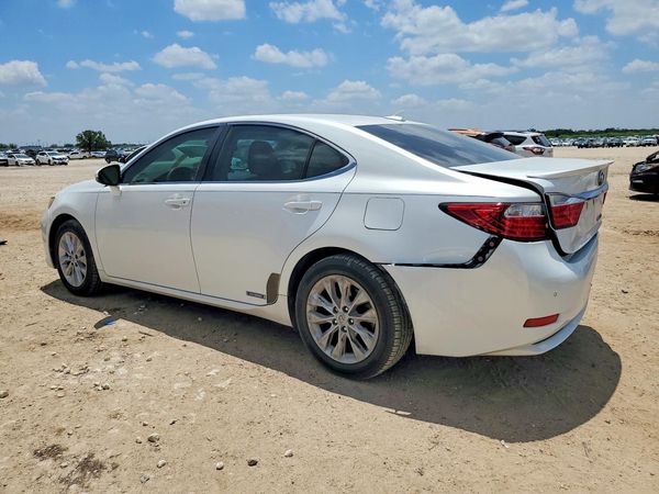 2013 LEXUS ES 300h