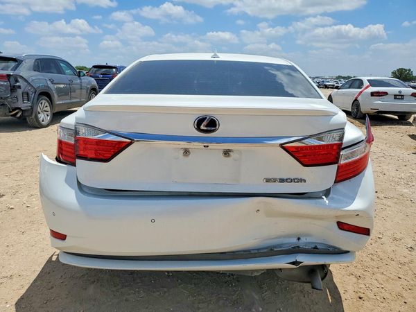 2013 LEXUS ES 300h