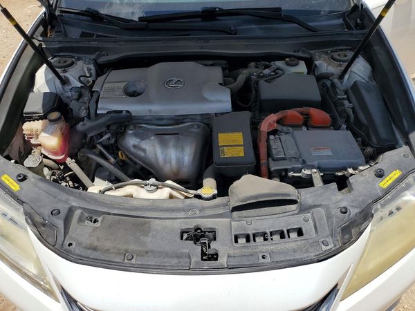 2013 LEXUS ES 300h