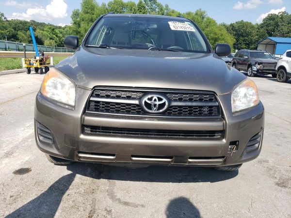 2012 TOYOTA RAV4 Standard
