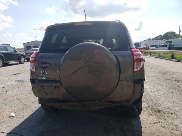 2012 TOYOTA RAV4 Standard