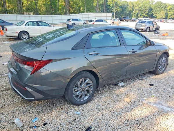 2026 HYUNDAI ELANTRA HYBRID