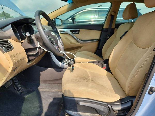 2013 HYUNDAI ELANTRA