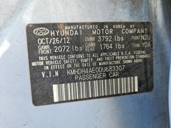 2013 HYUNDAI ELANTRA