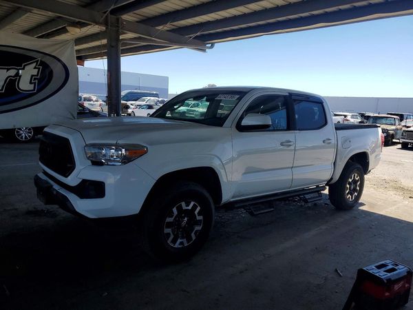 2021 TOYOTA TACOMA SR5