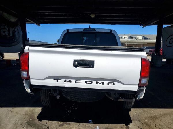 2021 TOYOTA TACOMA SR5
