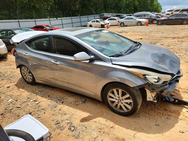 2015 HYUNDAI ELANTRA