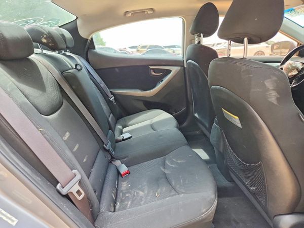 2015 HYUNDAI ELANTRA