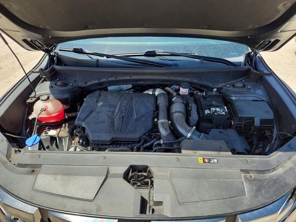 2024 HYUNDAI SANTA CRUZ — Engine bay