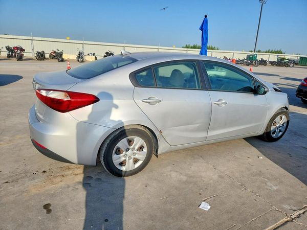 2016 KIA FORTE