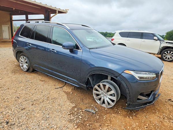 2018 VOLVO XC90