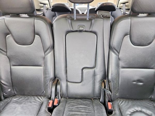 2018 VOLVO XC90