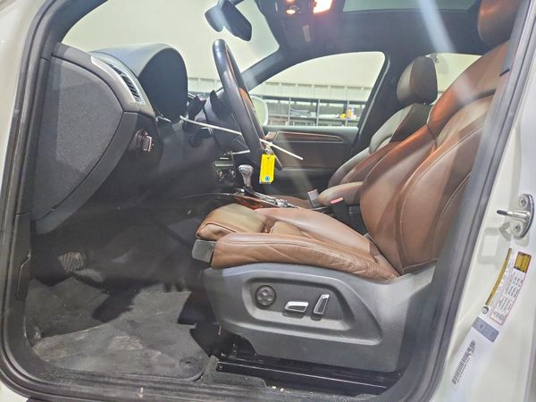 2014 AUDI Q5 Premium Plus